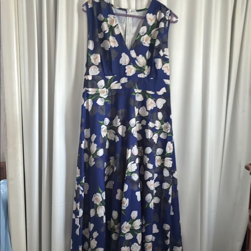 Floral Blue Sleeveless Dress